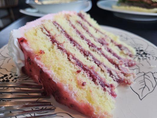 Lemon raspberry cake