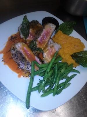 Sesame & Pablo pan seared tuna with roasted red pepper coulis SPECIAL