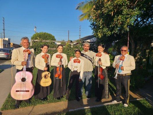 El Mariachi Show Gallos Reales De Mexico