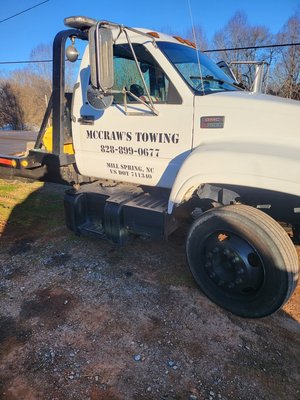 Lettering on the truck