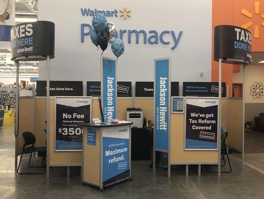 Jackson Hewitt Kiosk inside Walmart.