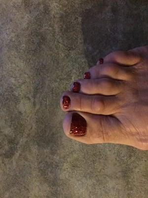 Perfect holiday toes!