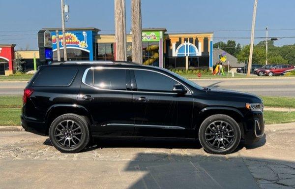 2023 Acadia Denali Black Diamond Edition