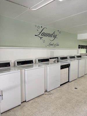 Laundry "amenity" Lucky if one or two out of six are working for 80 apartments.