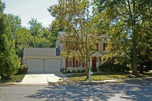 For more information please visit: 
http://sandra.reyes.pfragent.com/homes/AA8468824_MRIS-305_Riding_Ridge_Road-Annapolis-MD...