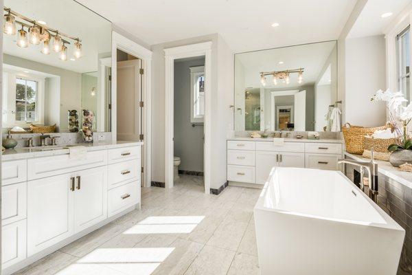 Single Family Home in Manhattan Beach- spacious bathroom with open tub, two vanities