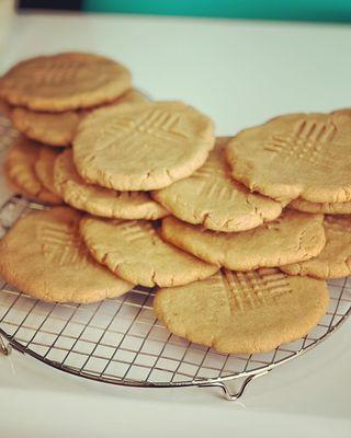 Giant Old Fashioned Peanut Butter