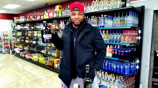 Nico Johnson, Former Alabama LB stopping by C Mart during the off-season. Nico currently plays for the Bengals.