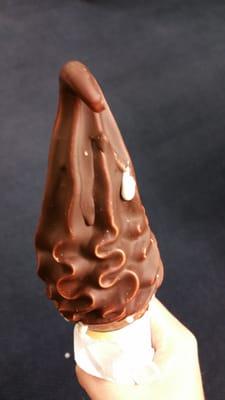 Soft serve vanilla ice cream with chocolate dip