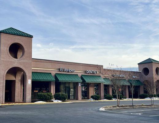 View of Rivanna Dental Care from the parking lot.