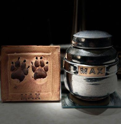 Urn & Paw Print