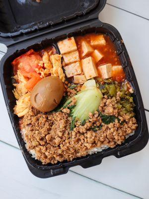 Stew Pork Rice Bento @tiffhuangry