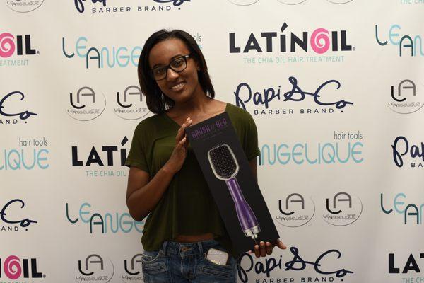 Your Hair Will Love You!             www.leangelique.com