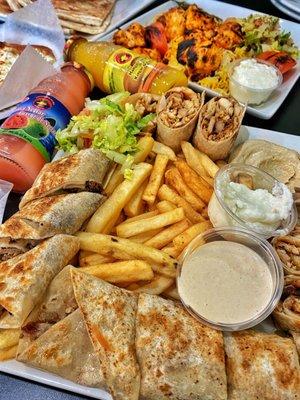 IG: @adventureswithsoso Shawarma platter (chicken and beef)