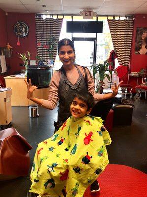 Sharmila Getting ready for kids Hair Cut.....smile