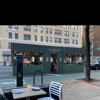 Sidewalk and street eating areas