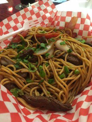 Beef noodles taglierini