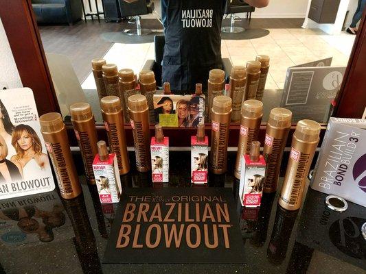 Brazilian blowout product perfect to keep your treatment lasting!