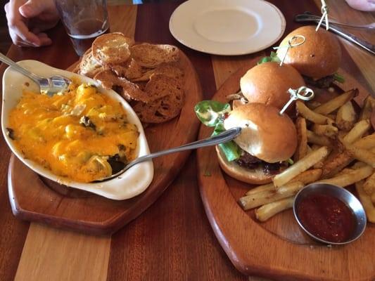 Sliders Appetizer & Artichoke Kale Dip