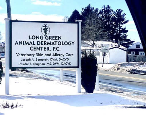 Long Green Animal Dermatology Center