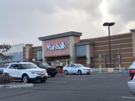 Saturday, March 23, 2919: view of west end of Carson Valley Plaza.