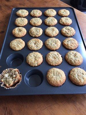 Classic Banana Muffins