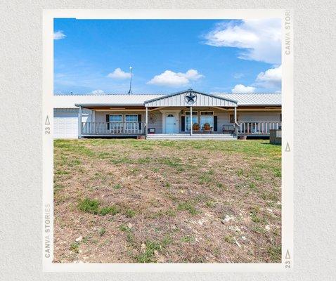 REDUCED PRICE
100 TIMBER VALLEY LANE, WEATHERFORD, TX 76085
3 BED, 2 BATH, 2 CAR - 1,920 SQFT, 1.084 ACRES
VALUED AT: $385,000