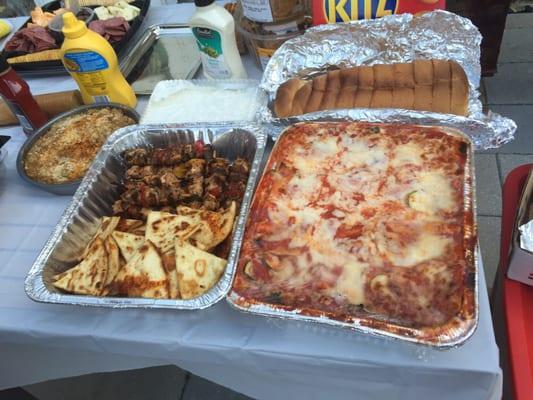 Catering order: veggie lasagna and sliced garlic bread (right), lasagna was good and bread was even better.