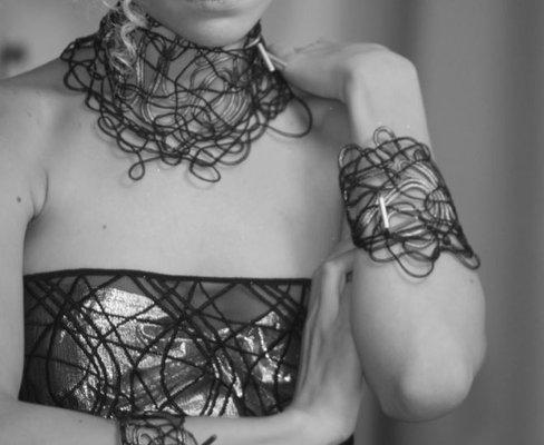 Mesh necklace, Italy.