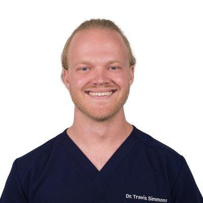 Dr. Travis Simmons