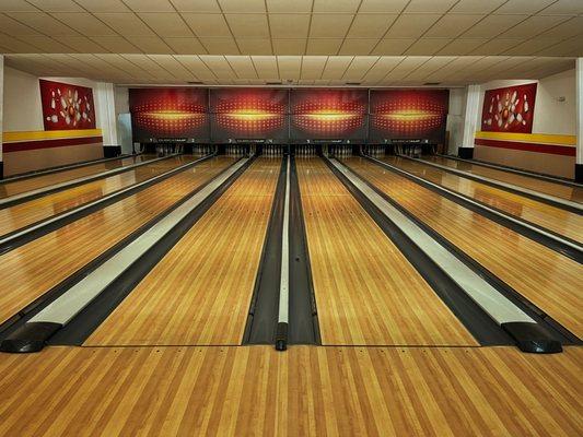 8 Lane Bowling Alley: Open Bowling, Cosmic Bowling, and Leagues