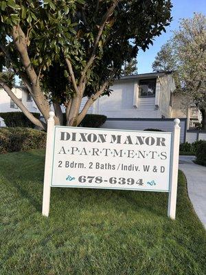 Dixon Manor Apartments