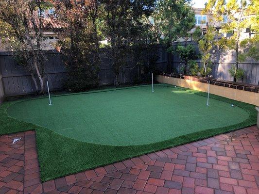 custom putting green