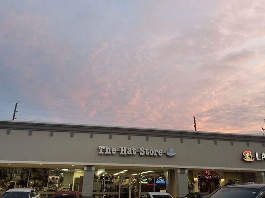 Beautiful evening at The Hat Store!