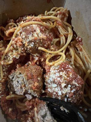 Spaghetti and meatballs