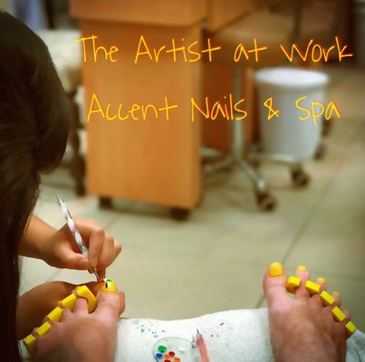 Another magnificent pedicure topped off with artwork from @myartts