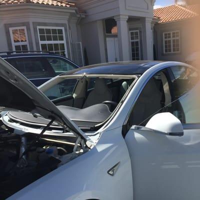 Replacement windshield 2012 tesla model s in lake village ca