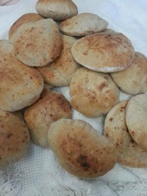 Moroccan Bread: Khoubz