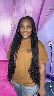 Knotless braids with curly ends