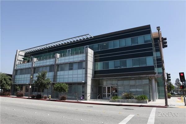 Medical Office Building at 630 S Raymond Ave, Pasadena, CA 91105