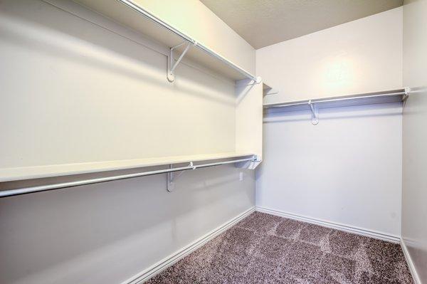 Walk-in Closets