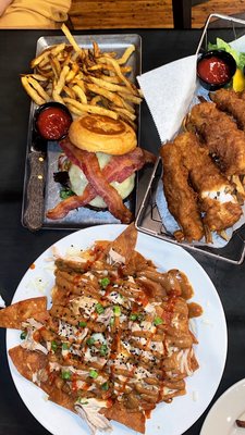 Thai Nachos, Fish & Chips, Burger