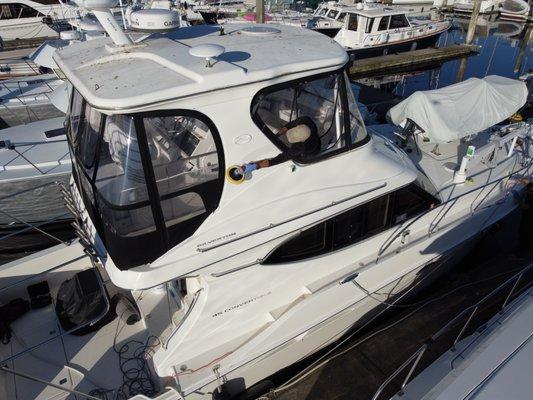 Detailing a boat in Elliot Bay Marina