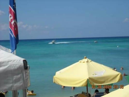 Beach view in the grand caymans