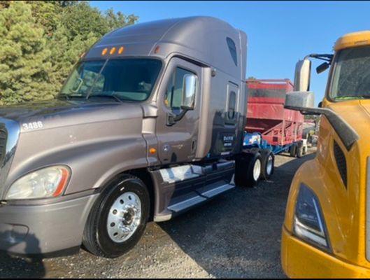 2011 freightliner