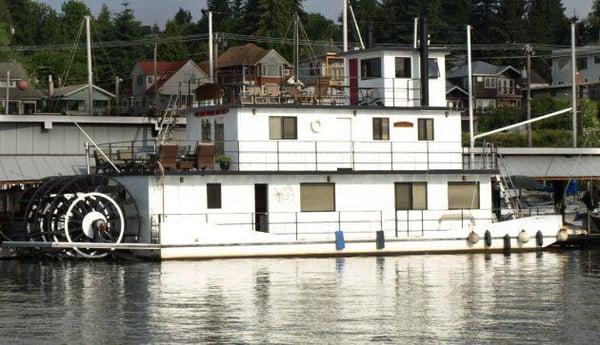 The KevLin - Paddle Wheeler Houseboat on Lake Union