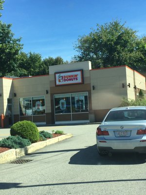 Marlborough Dunkin Donuts -- 312 Maple Street / Route 85, Marlborough              Exterior