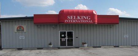 Selking International Trucks