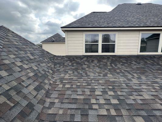 Owens Corning Duration Shingles. Black Sable color