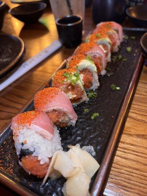 Maguro roll